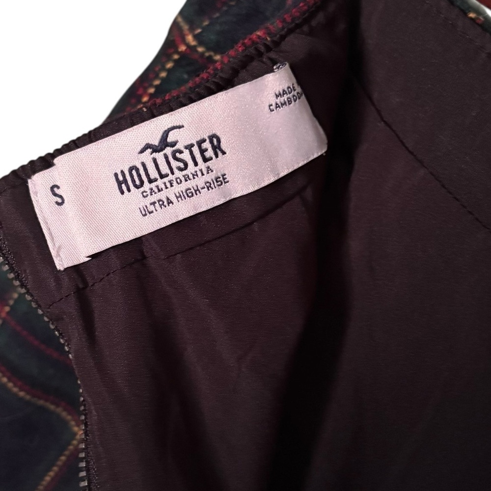 Hollister Ultra High Rise Navy Preppy Plaid Mini Skirt Size Small - Picture 7 of 7